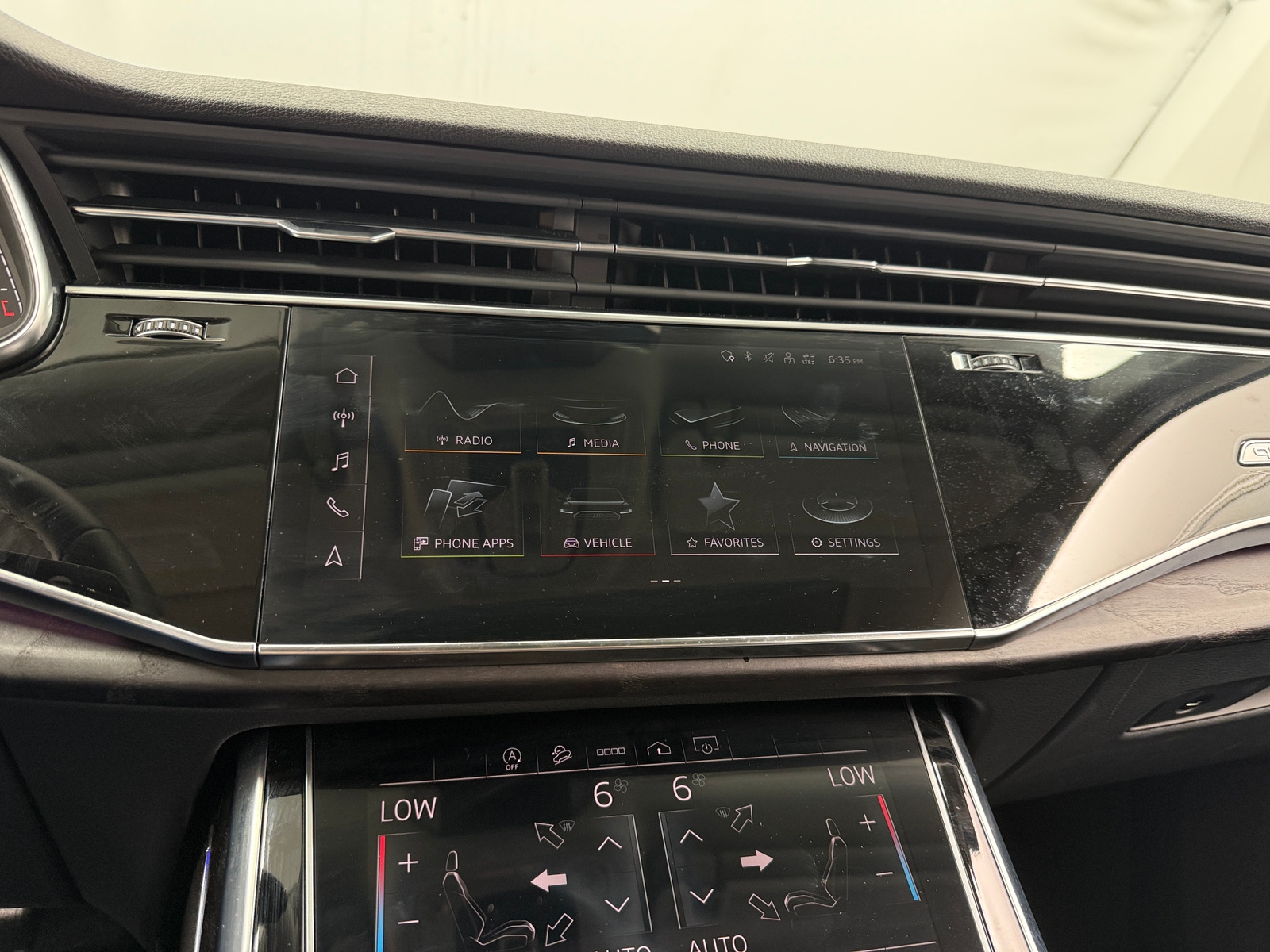 Thumbnail: 2023 Audi Q7 - 3