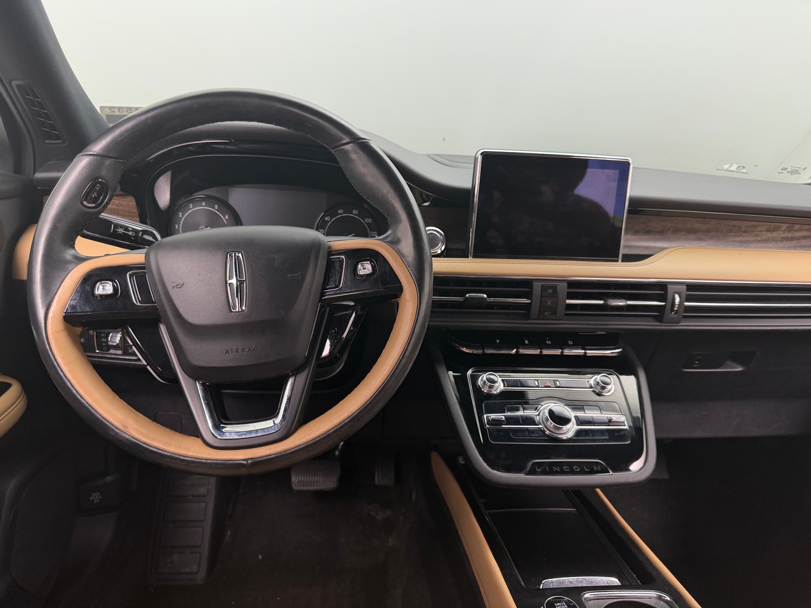 Thumbnail: 2020 Lincoln Corsair - 4