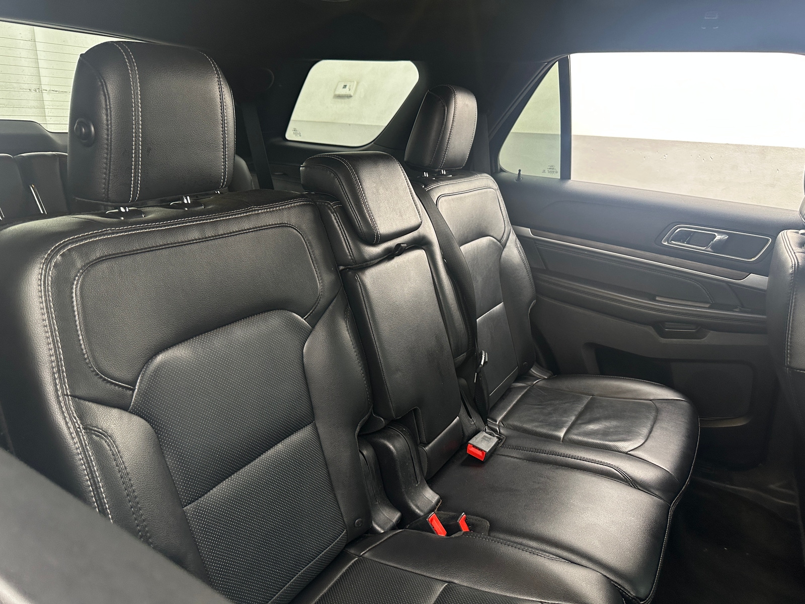 Thumbnail: 2017 Ford Explorer - 5