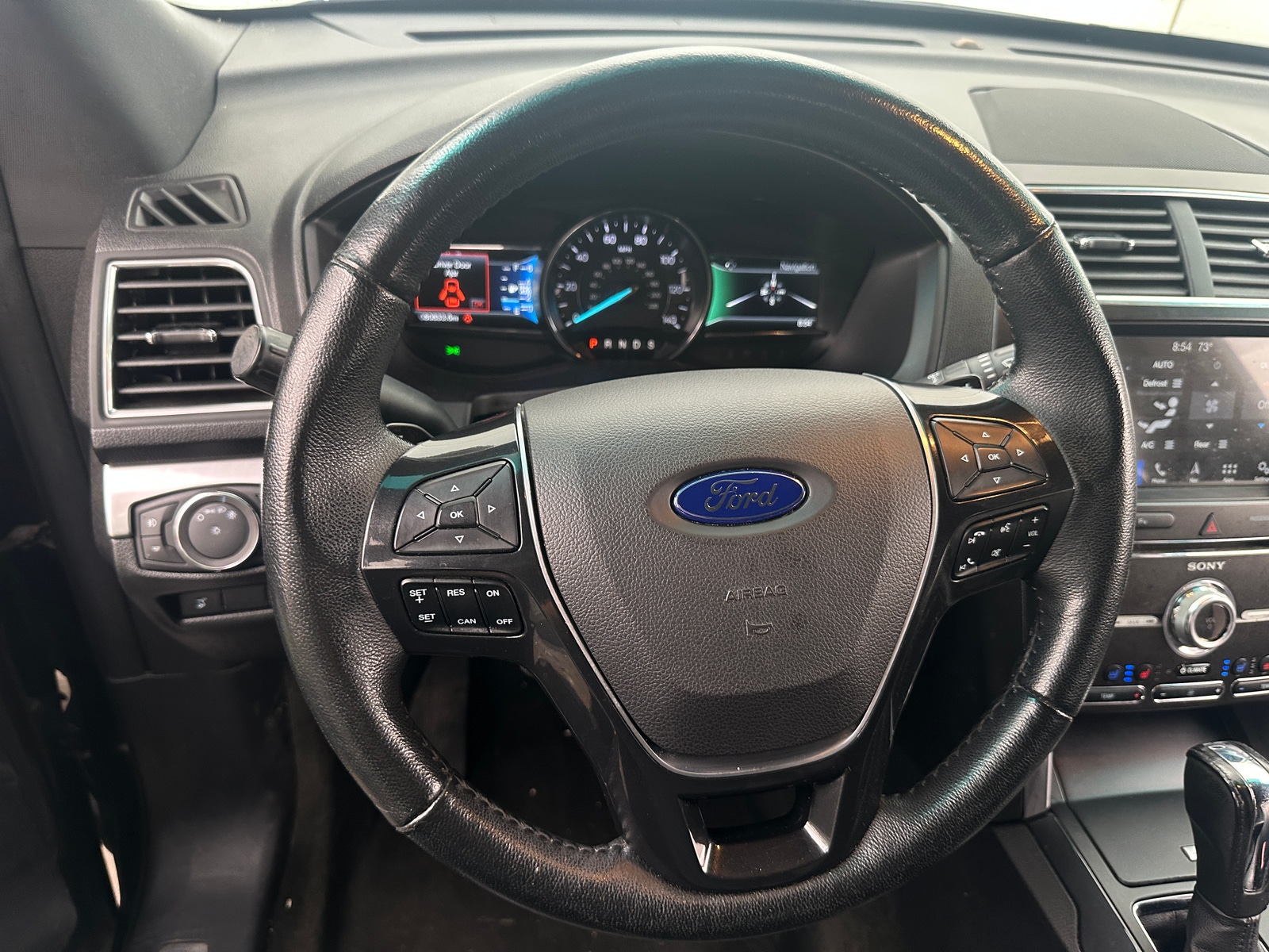 Thumbnail: 2017 Ford Explorer - 4