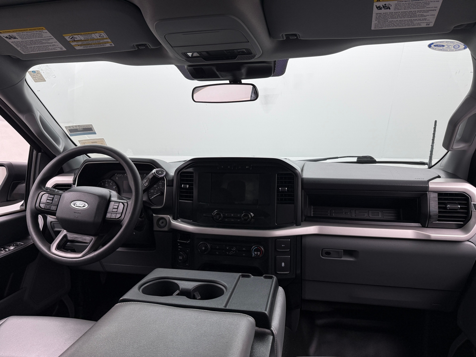 Thumbnail: 2023 Ford Econoline - 3