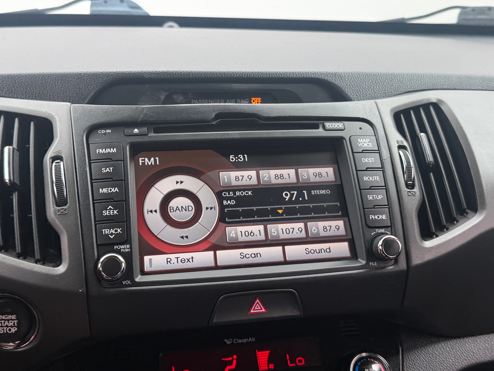 Thumbnail: 2012 Kia Sportage - 3