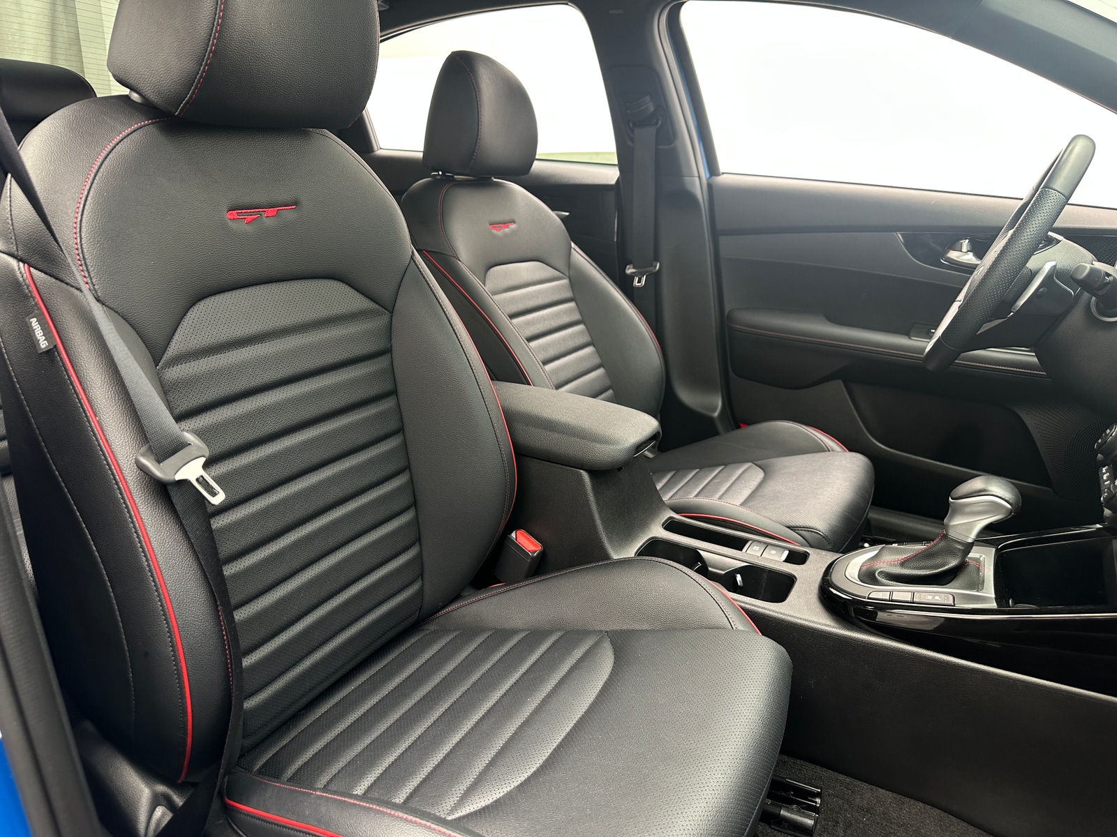 Thumbnail: 2023 Kia Forte - 2