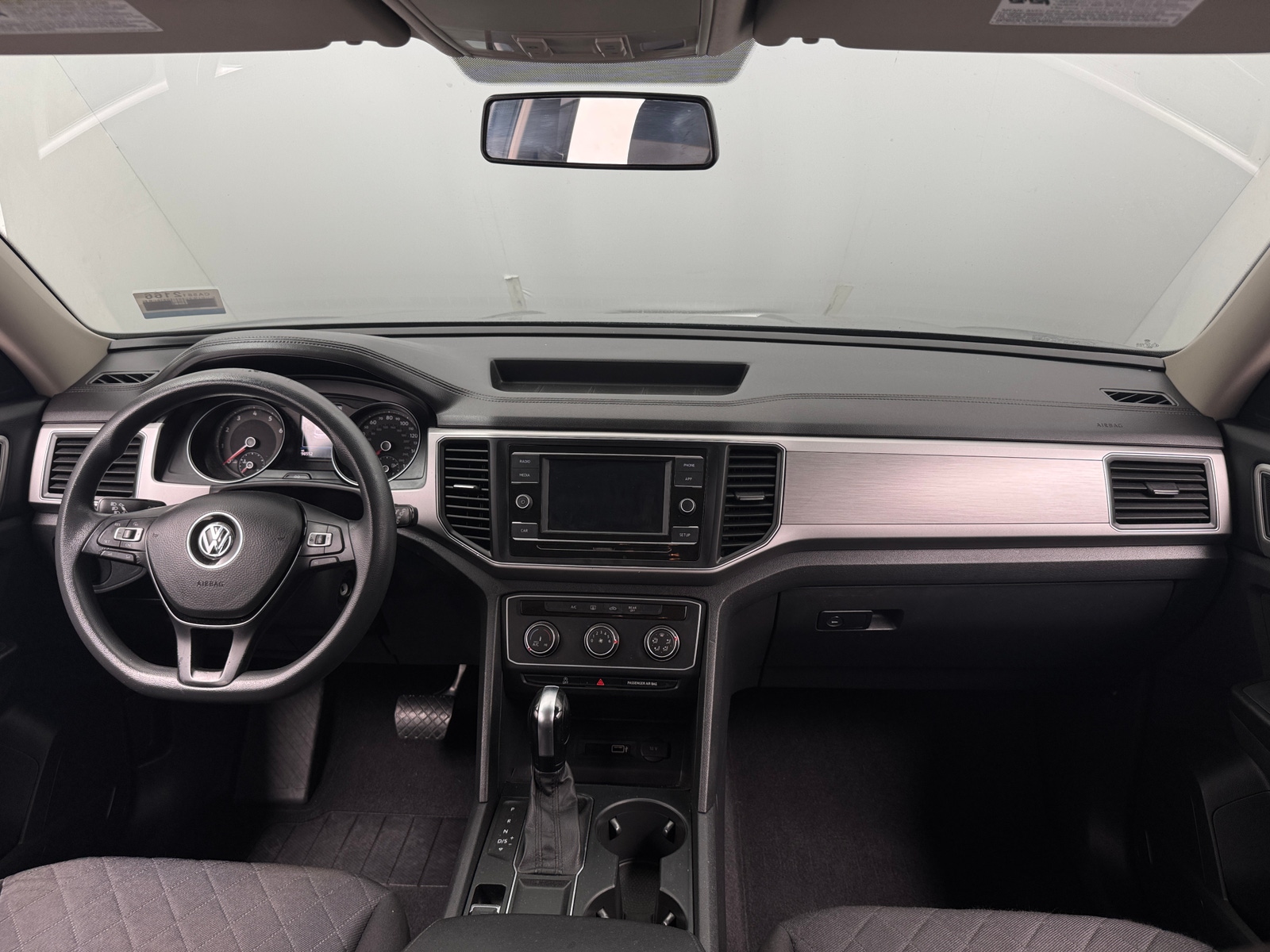 Thumbnail: 2018 Volkswagen Atlas - 3