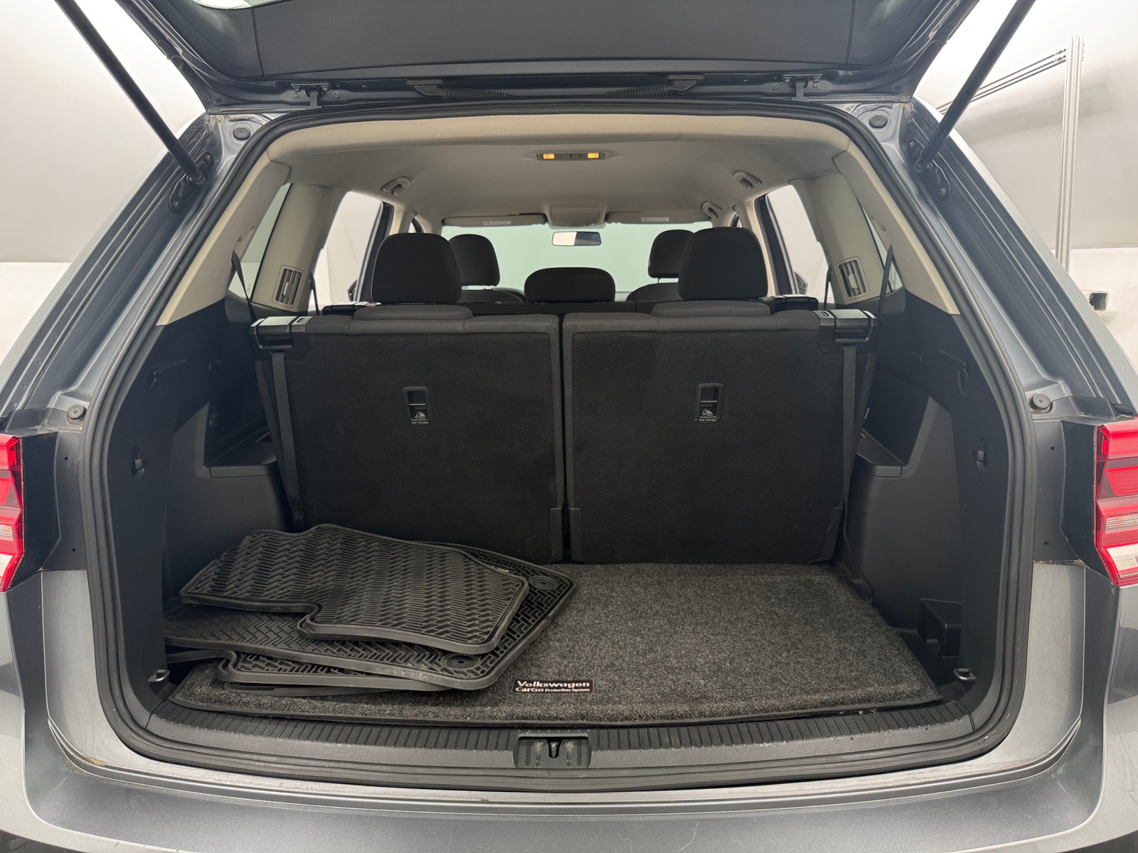 Thumbnail: 2018 Volkswagen Atlas - 7