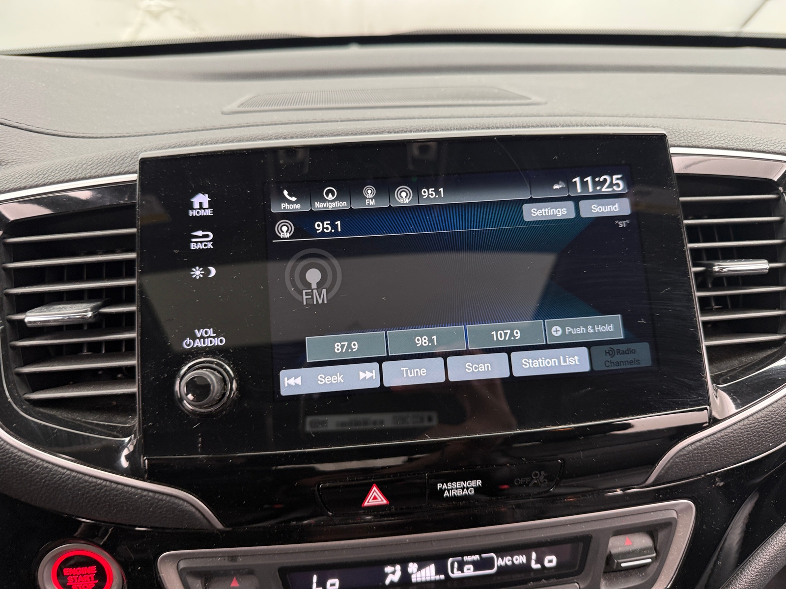 Thumbnail: 2021 Honda Pilot - 3
