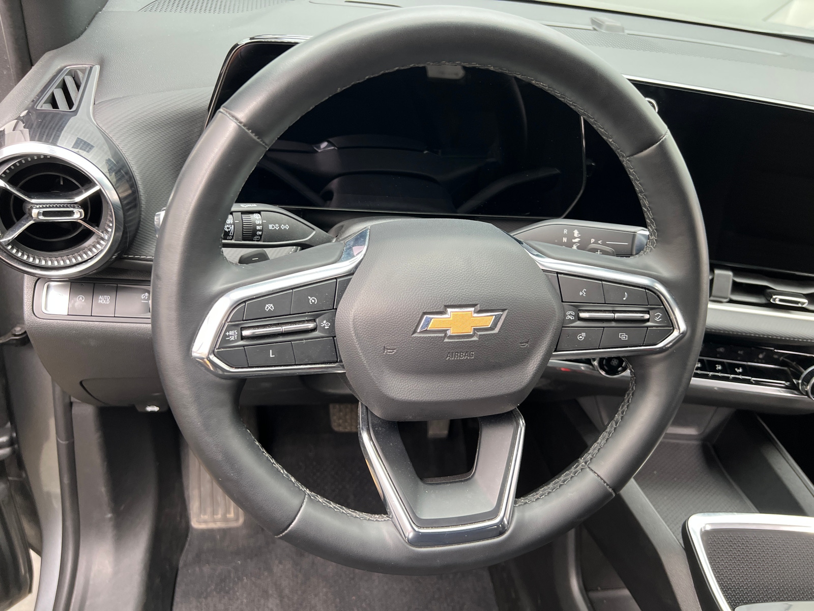 Thumbnail: 2025 Chevrolet Equinox - 5