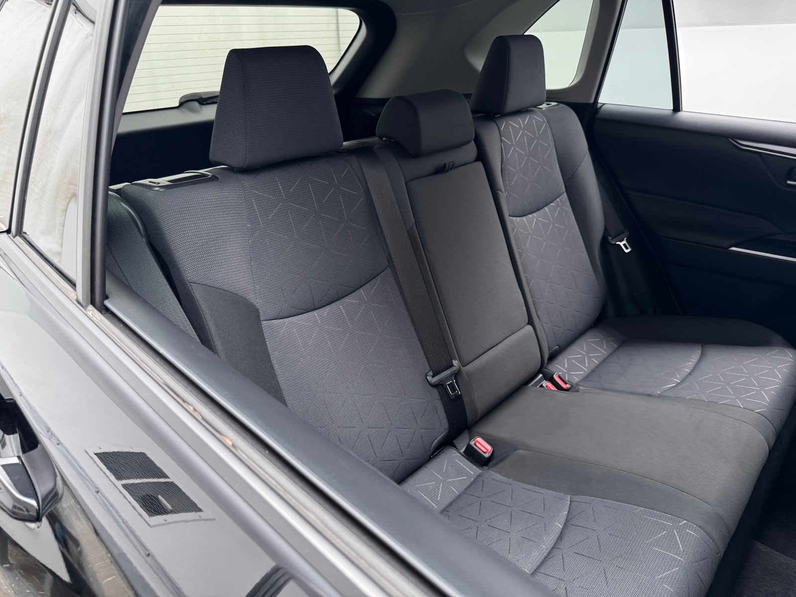 Thumbnail: 2020 Toyota RAV4 - 6