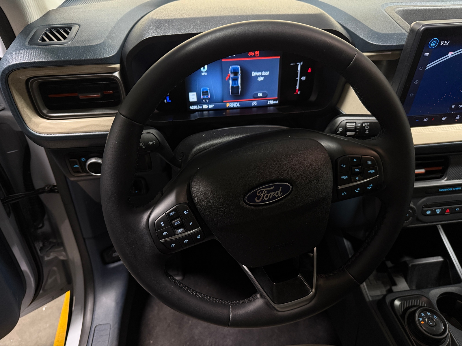 Thumbnail: 2025 Ford Maverick - 5