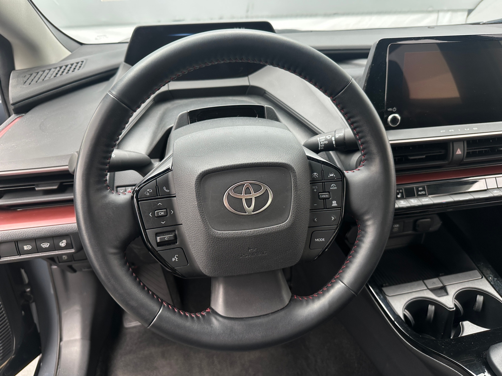 Thumbnail: 2024 Toyota Prius Prime - 4