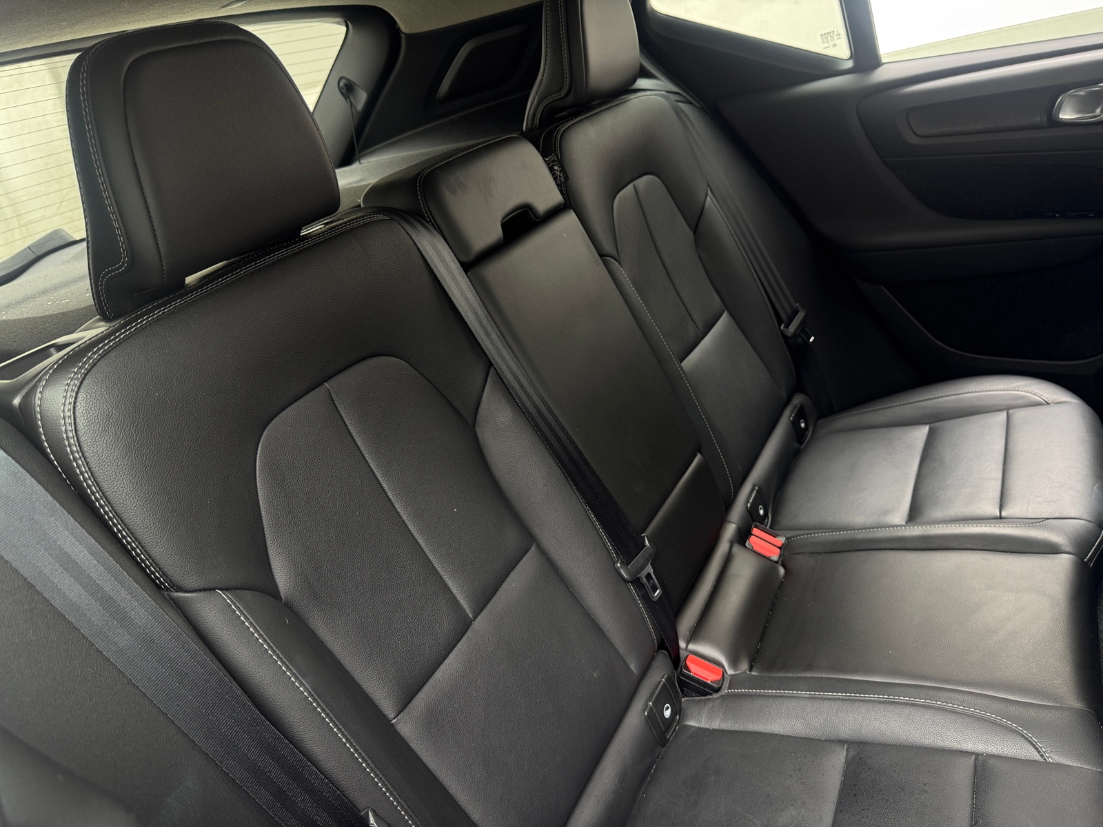 Thumbnail: 2019 Volvo XC40 - 6