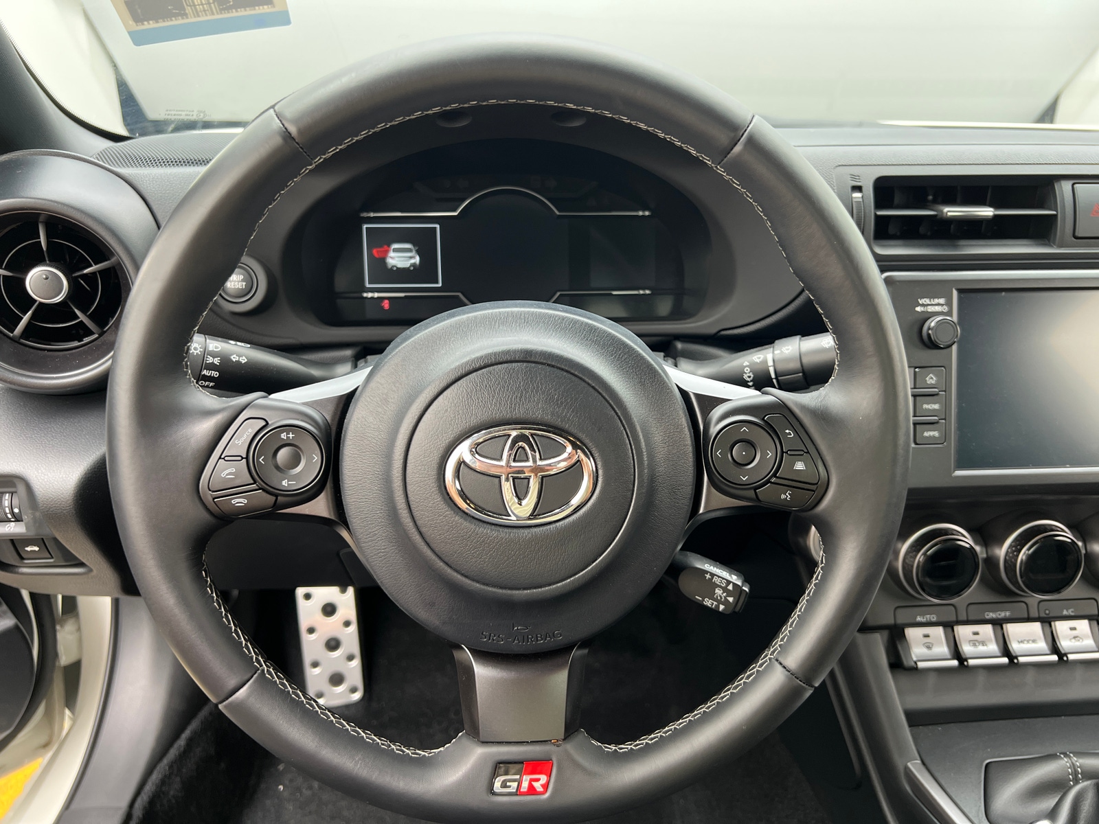 Thumbnail: 2025 Toyota GR86 - 4