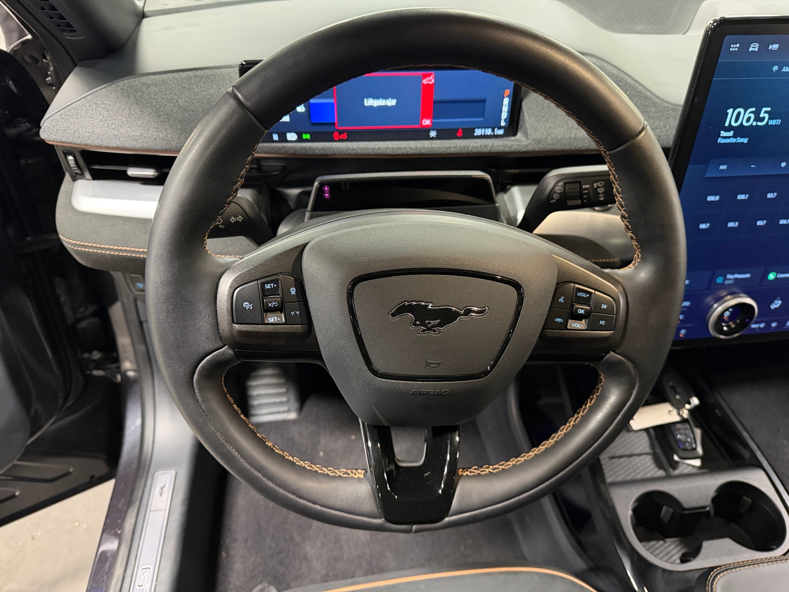 Thumbnail: 2022 Ford Mustang Mach-E - 5