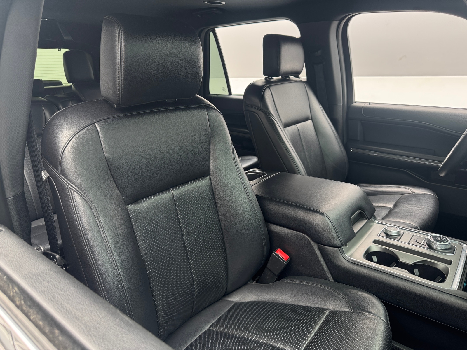 Thumbnail: 2019 Ford Expedition - 2