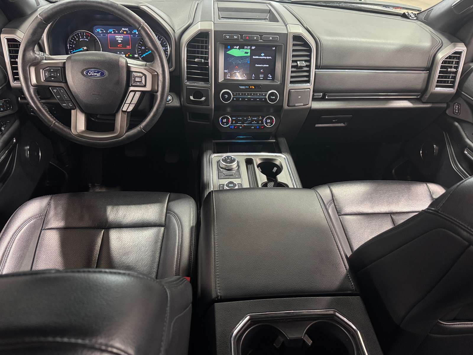 Thumbnail: 2019 Ford Expedition - 3