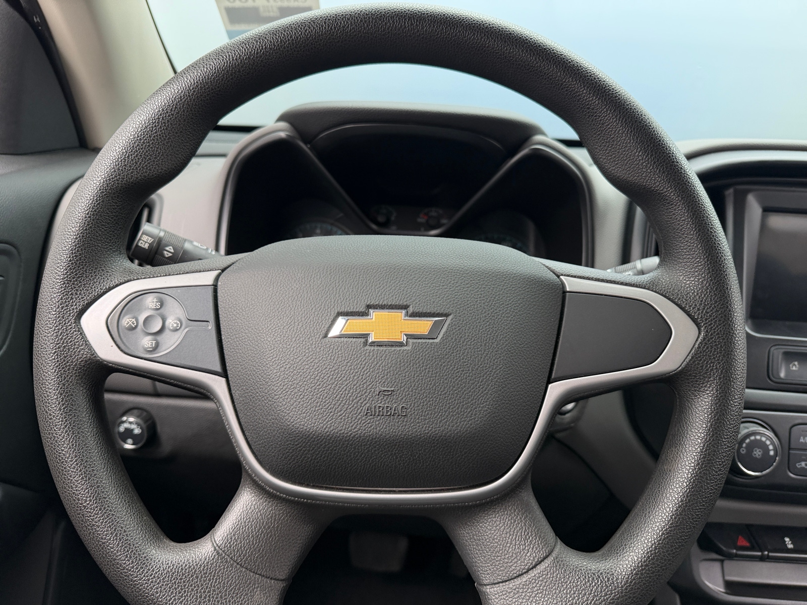Thumbnail: 2021 Chevrolet Colorado - 5
