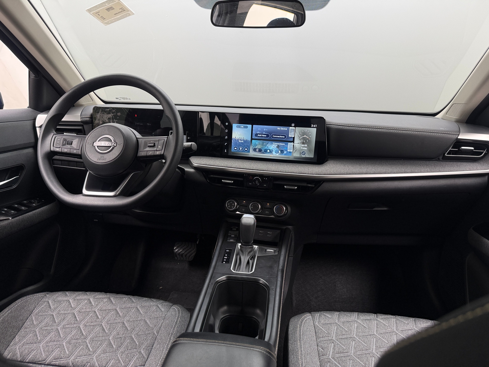 Thumbnail: 2025 Nissan Kicks - 3