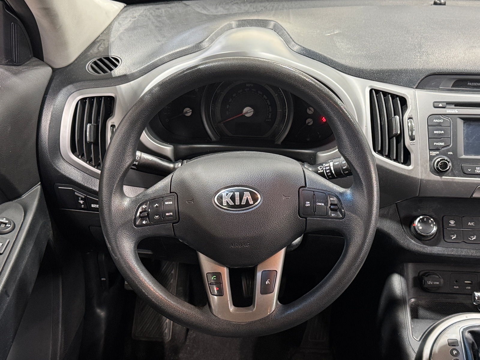 Thumbnail: 2016 Kia Sportage - 5
