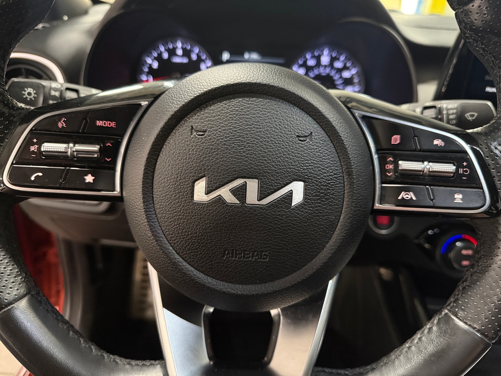 Thumbnail: 2023 Kia Forte - 5