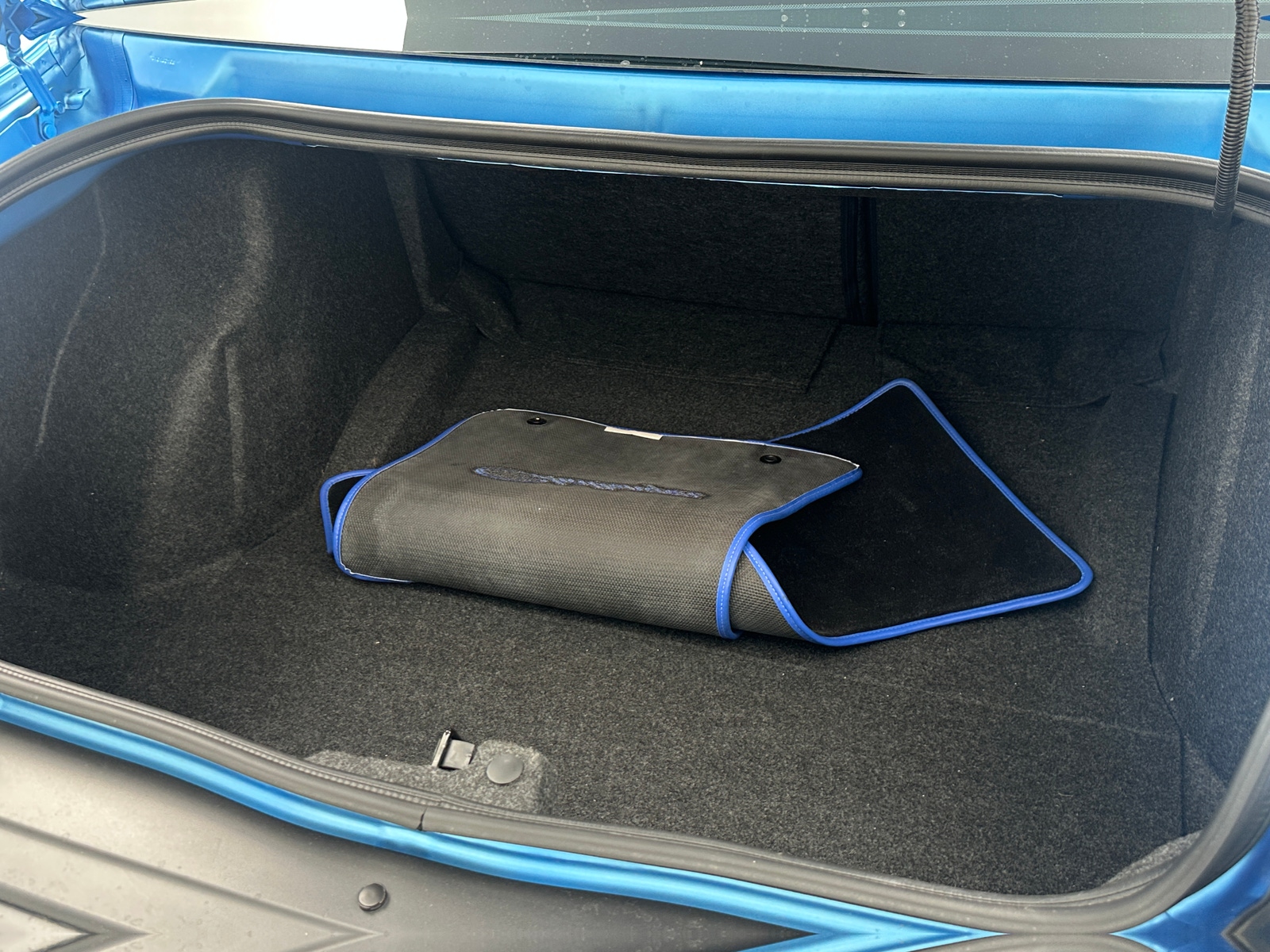 Thumbnail: 2019 Dodge Challenger - 5