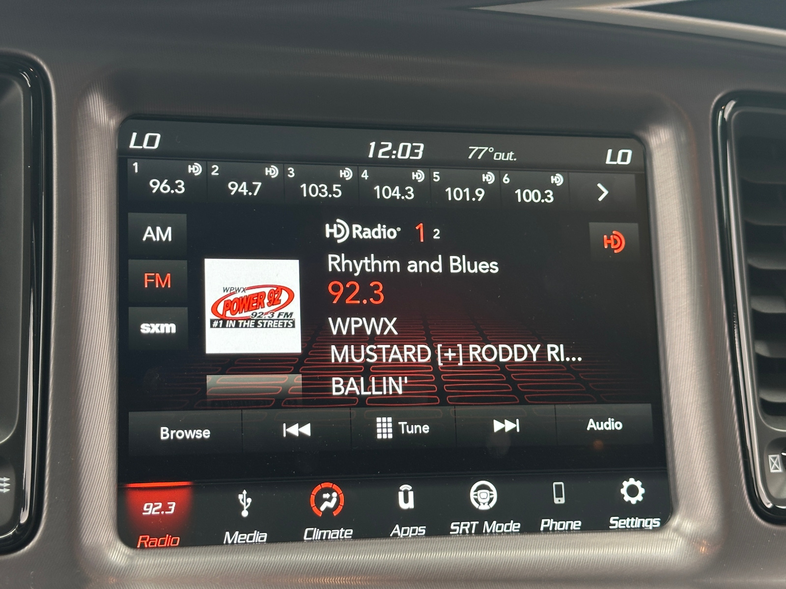 Thumbnail: 2019 Dodge Challenger - 3