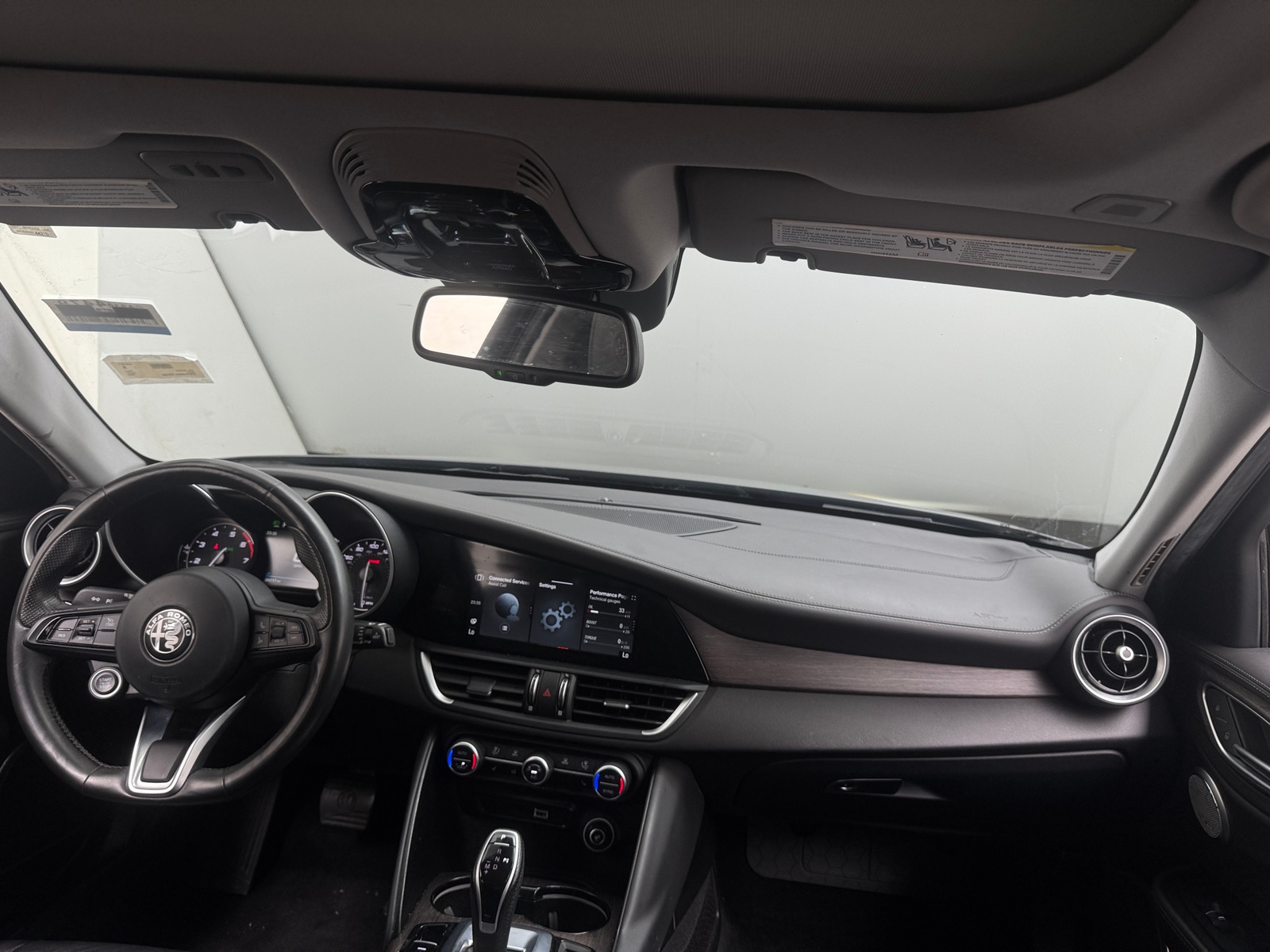 Thumbnail: 2020 Alfa Romeo Giulia - 2