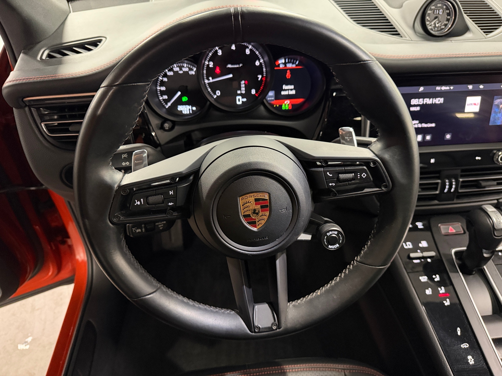 Thumbnail: 2023 Porsche Macan - 4