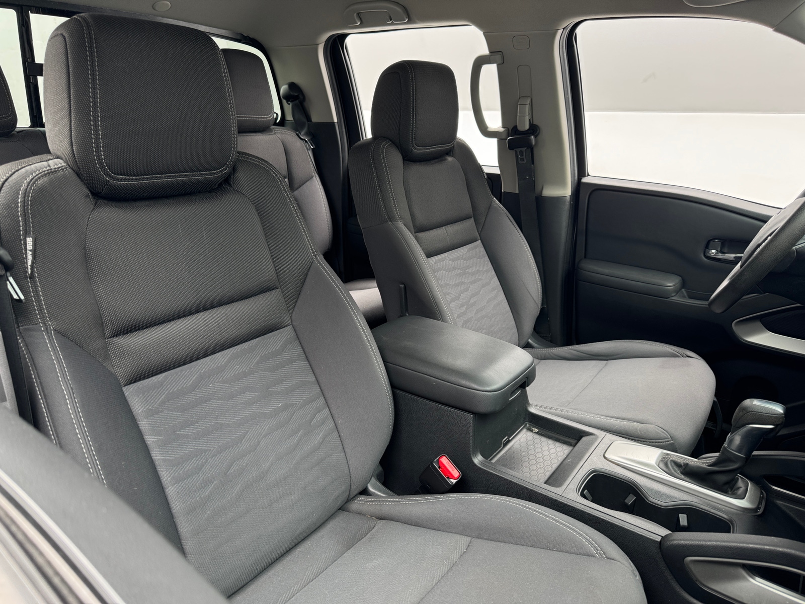 Thumbnail: 2022 Nissan Frontier - 2