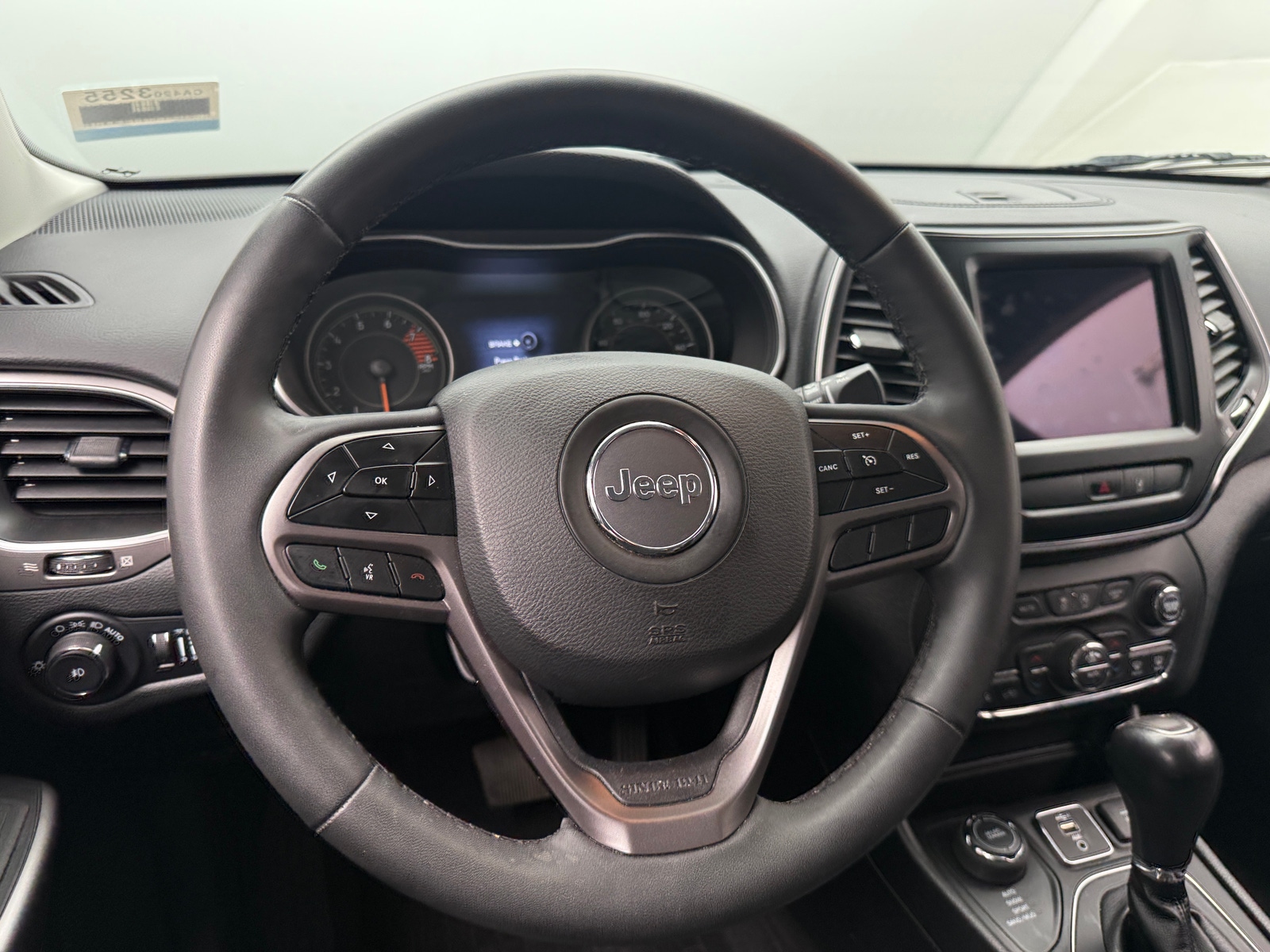 Thumbnail: 2022 Jeep Cherokee - 4