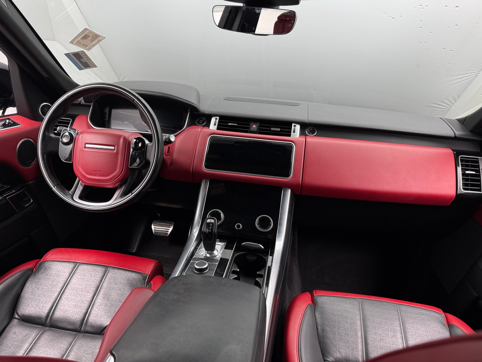 Thumbnail: 2020 Land Rover Range Rover Sport - 2