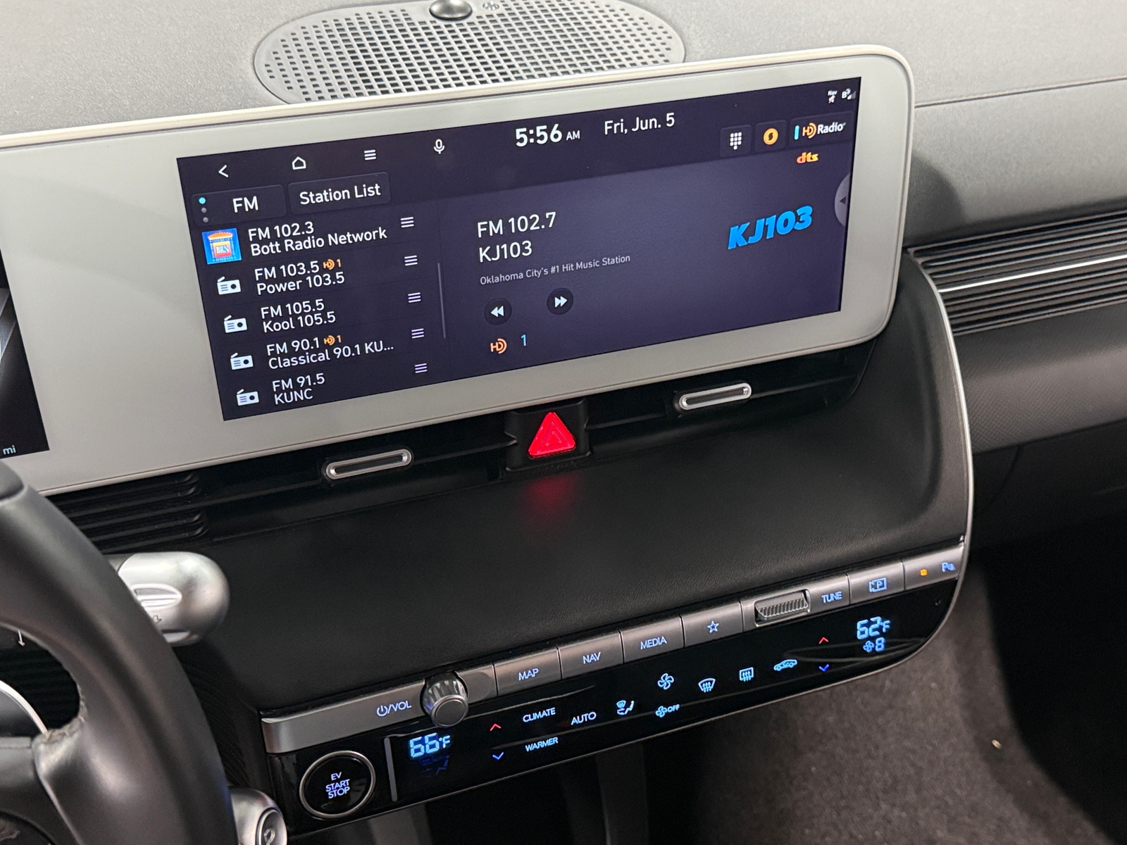 Thumbnail: 2024 Hyundai Ioniq 5 - 4