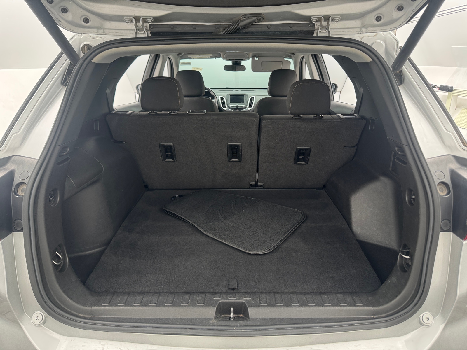 Thumbnail: 2021 Chevrolet Equinox - 7