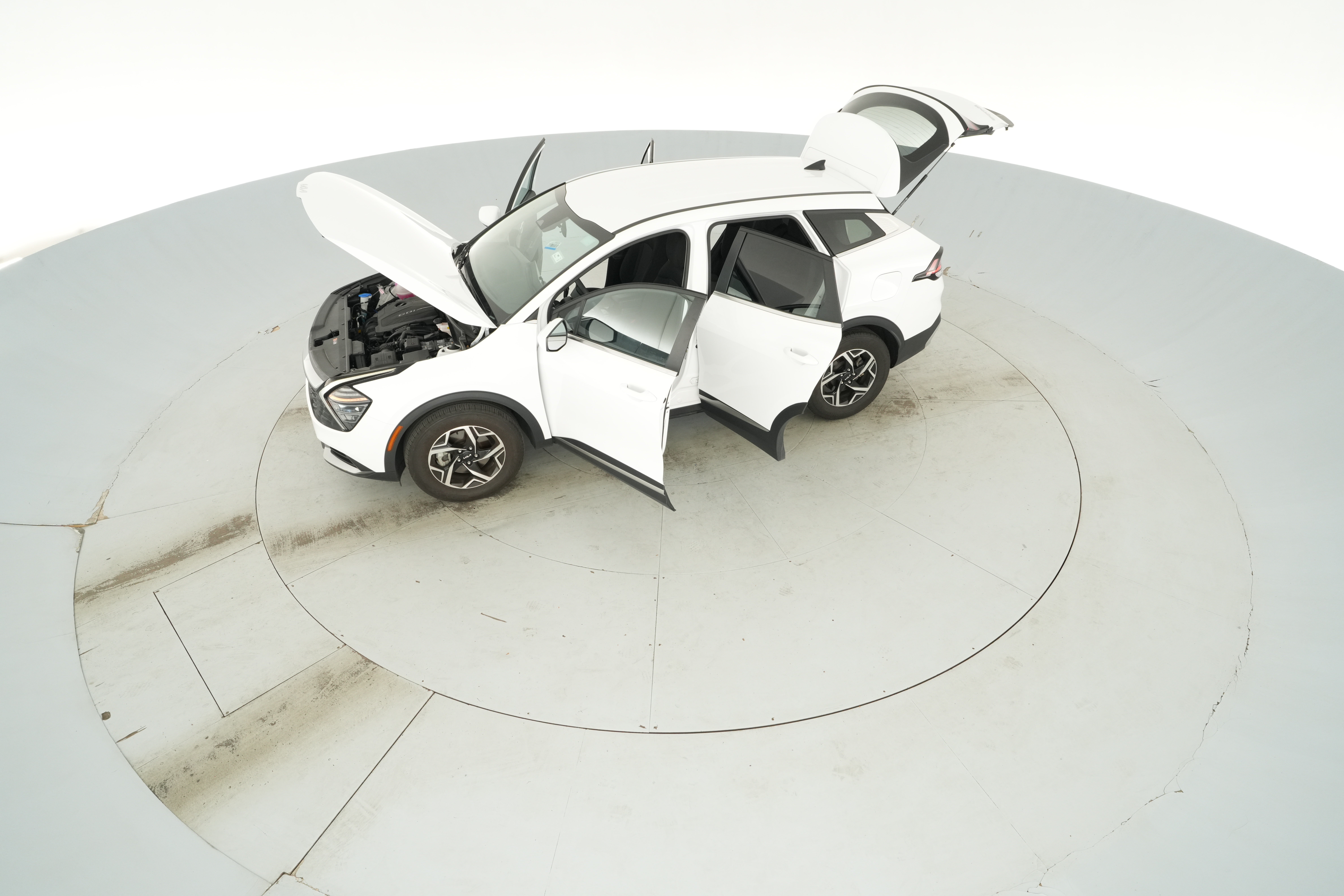 2025 Kia Sportage LX - Photo 38