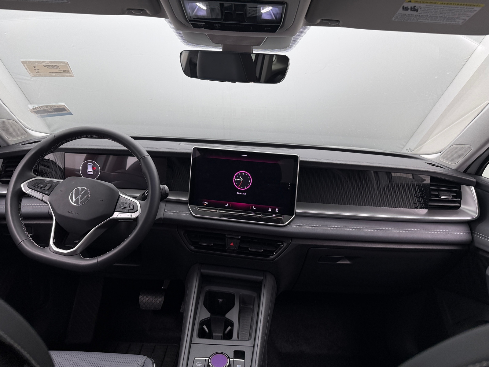 Thumbnail: 2025 Volkswagen Tiguan - 2