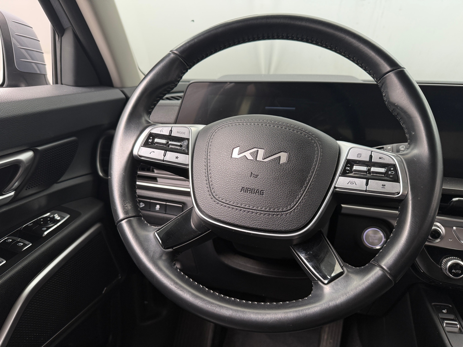 Thumbnail: 2024 Kia Telluride - 4