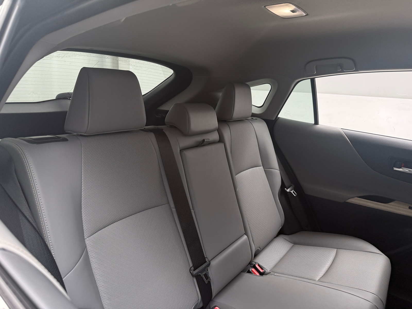 Thumbnail: 2021 Toyota Venza - 5