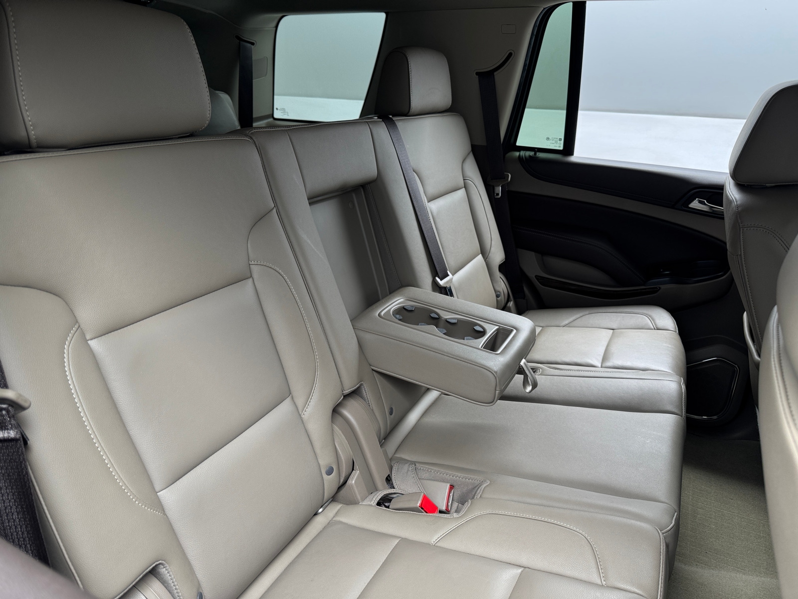 Thumbnail: 2018 Chevrolet Tahoe - 5