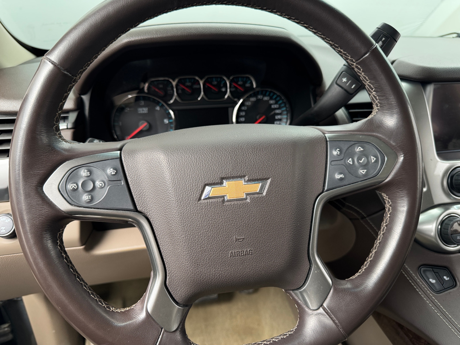 Thumbnail: 2018 Chevrolet Tahoe - 4