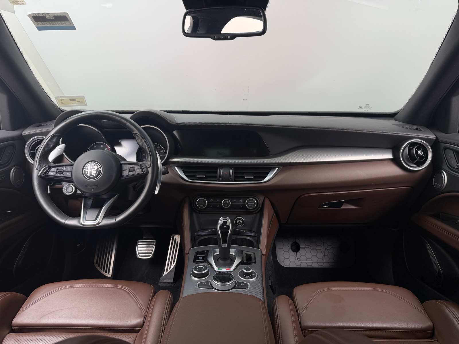 Thumbnail: 2021 Alfa Romeo Stelvio - 2