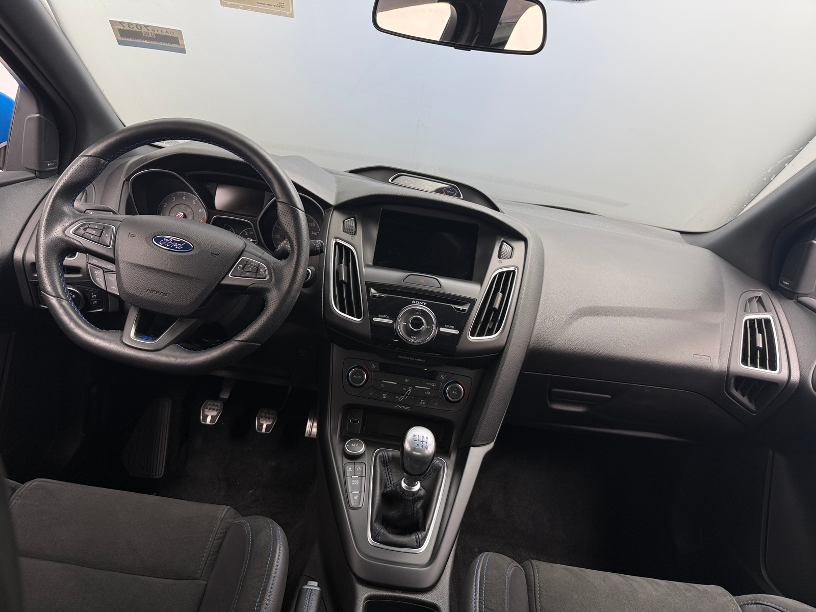 Thumbnail: 2017 Ford Focus - 2