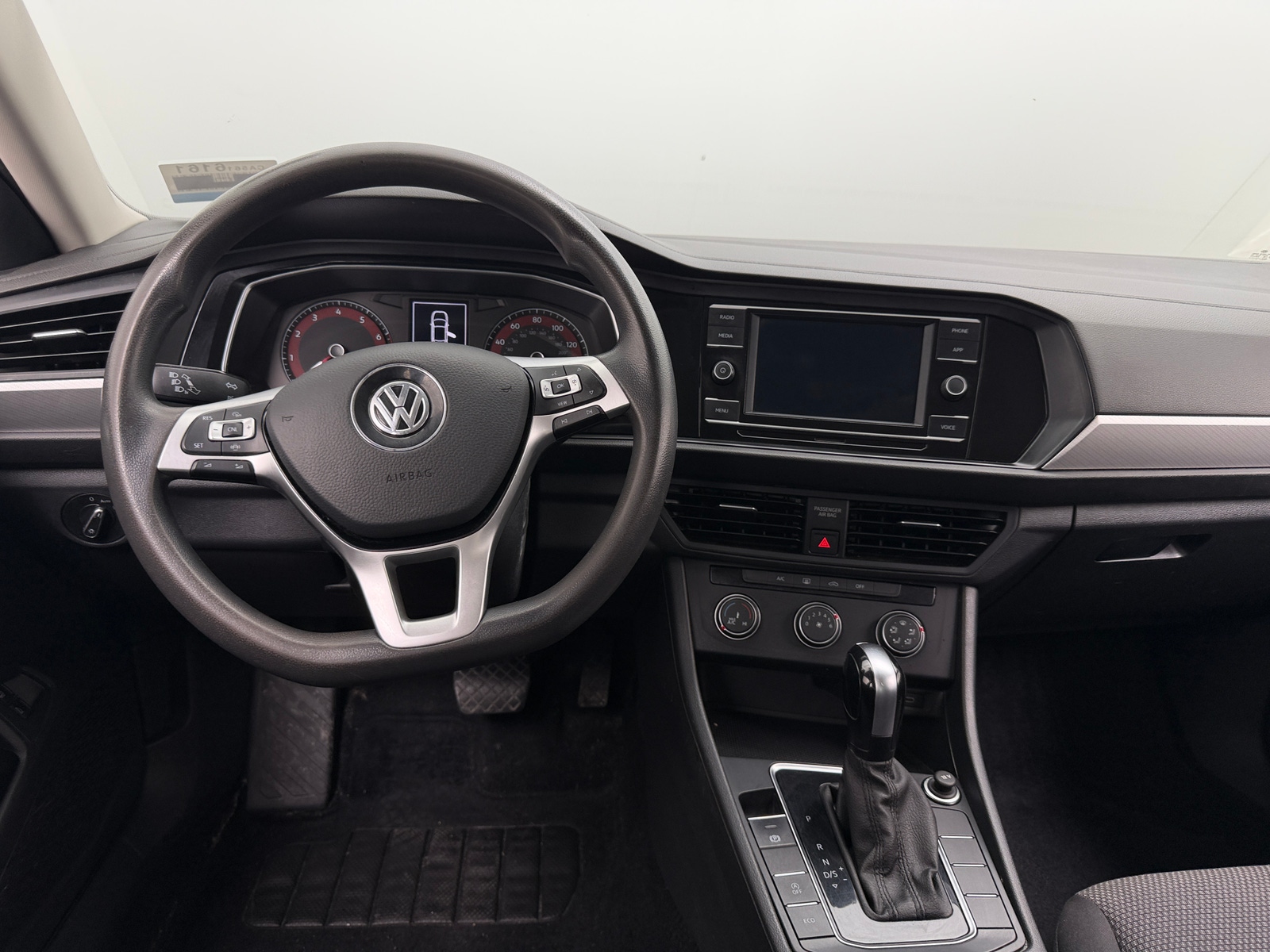 Thumbnail: 2021 Volkswagen Jetta - 5
