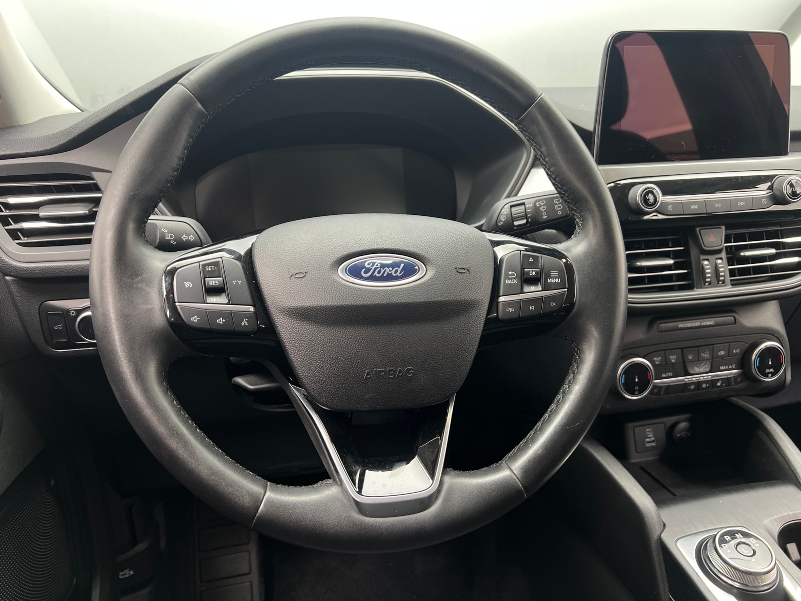 Thumbnail: 2023 Ford Escape - 5