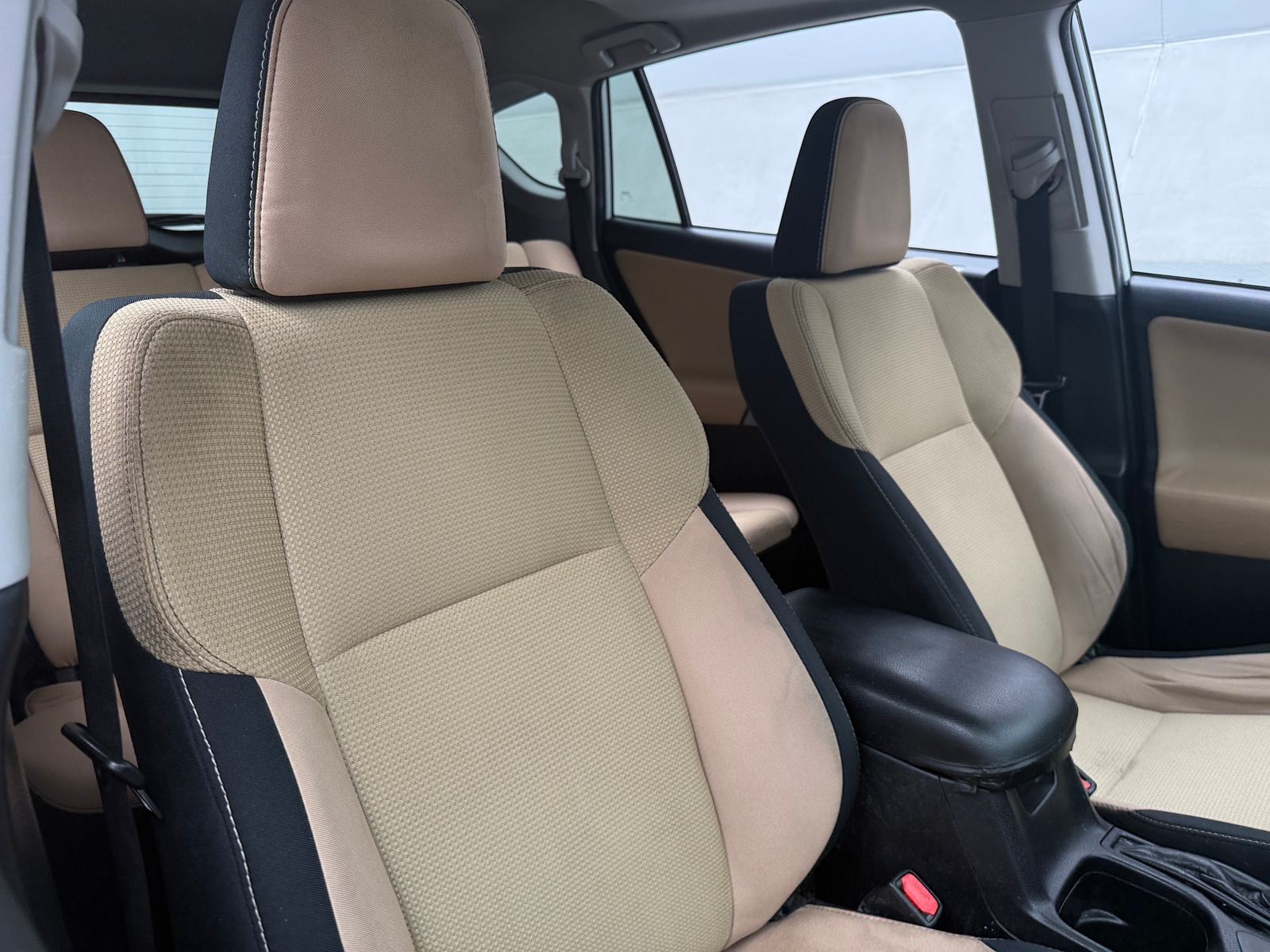 Thumbnail: 2017 Toyota RAV4 - 2