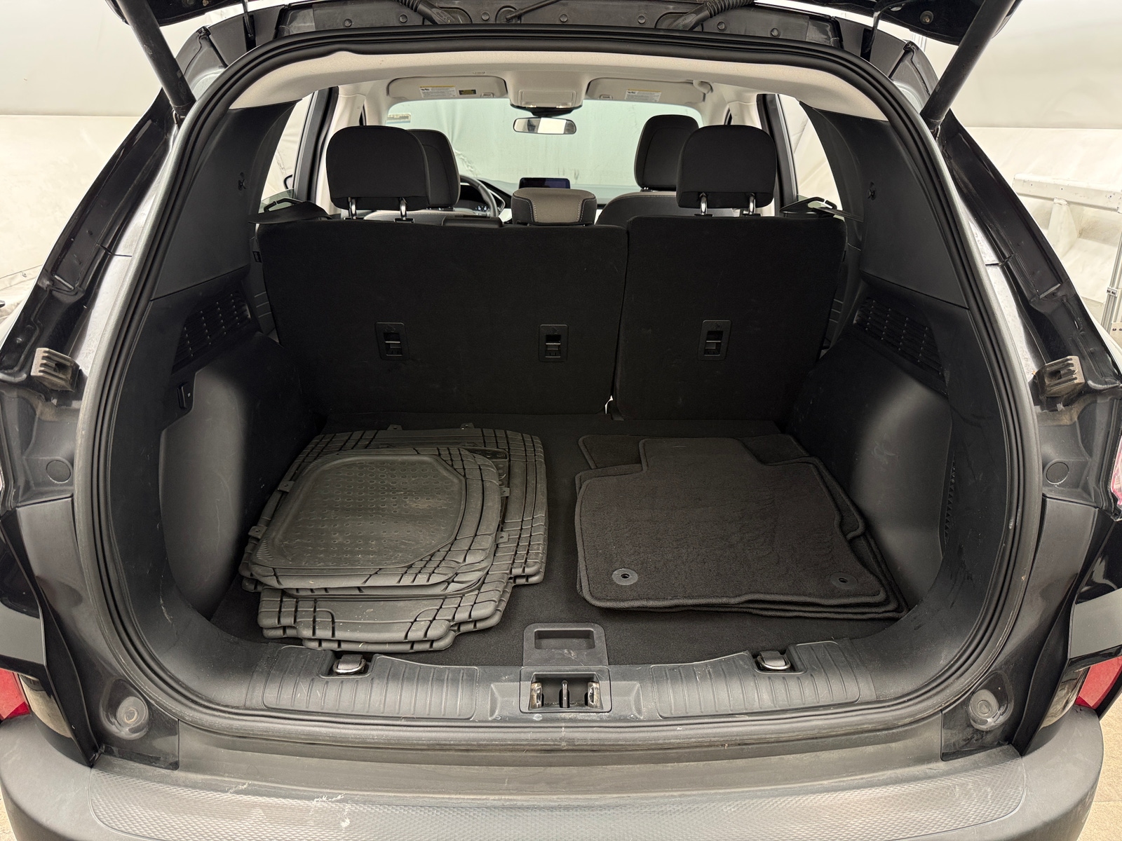 Thumbnail: 2021 Ford Escape - 7