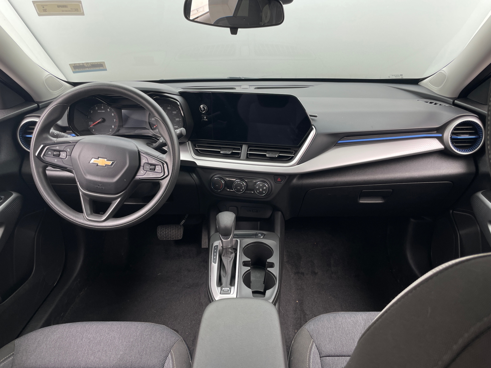Thumbnail: 2024 Chevrolet Trax - 3