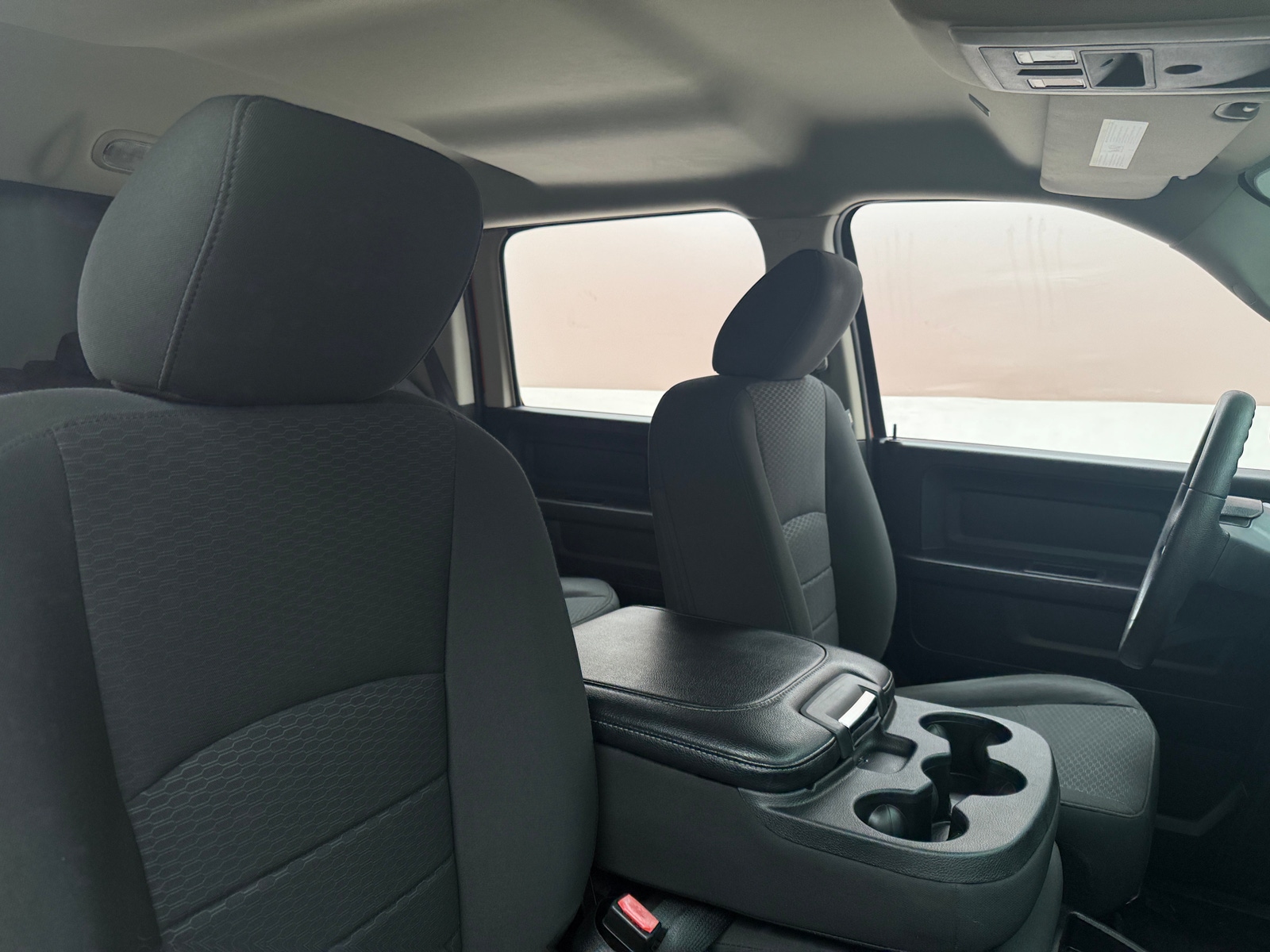 Thumbnail: 2019 RAM 1500 Classic - 2