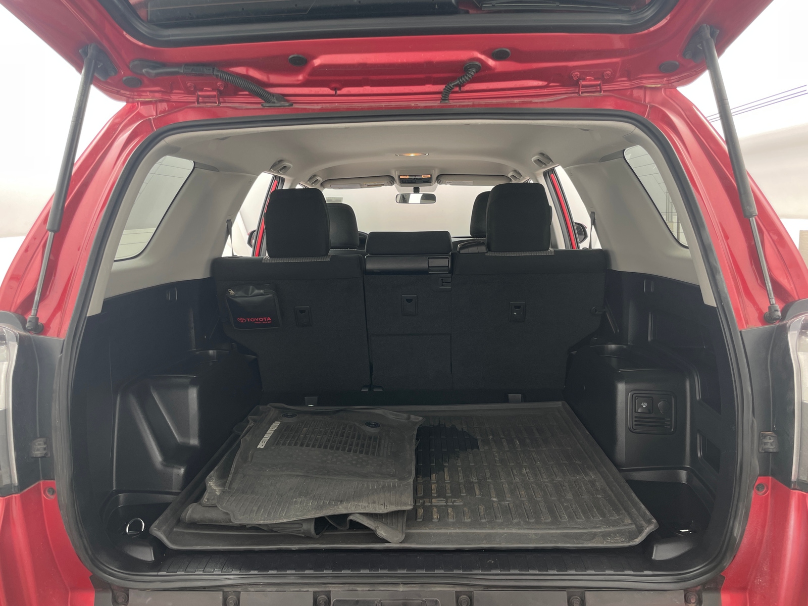 Thumbnail: 2019 Toyota 4Runner - 7