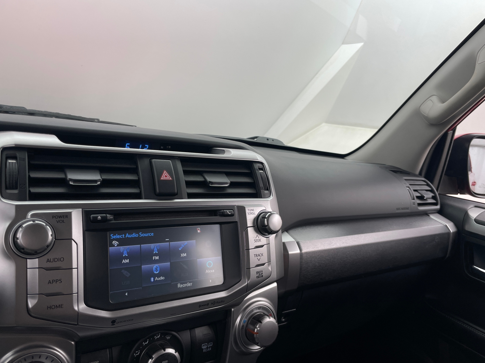 Thumbnail: 2019 Toyota 4Runner - 4