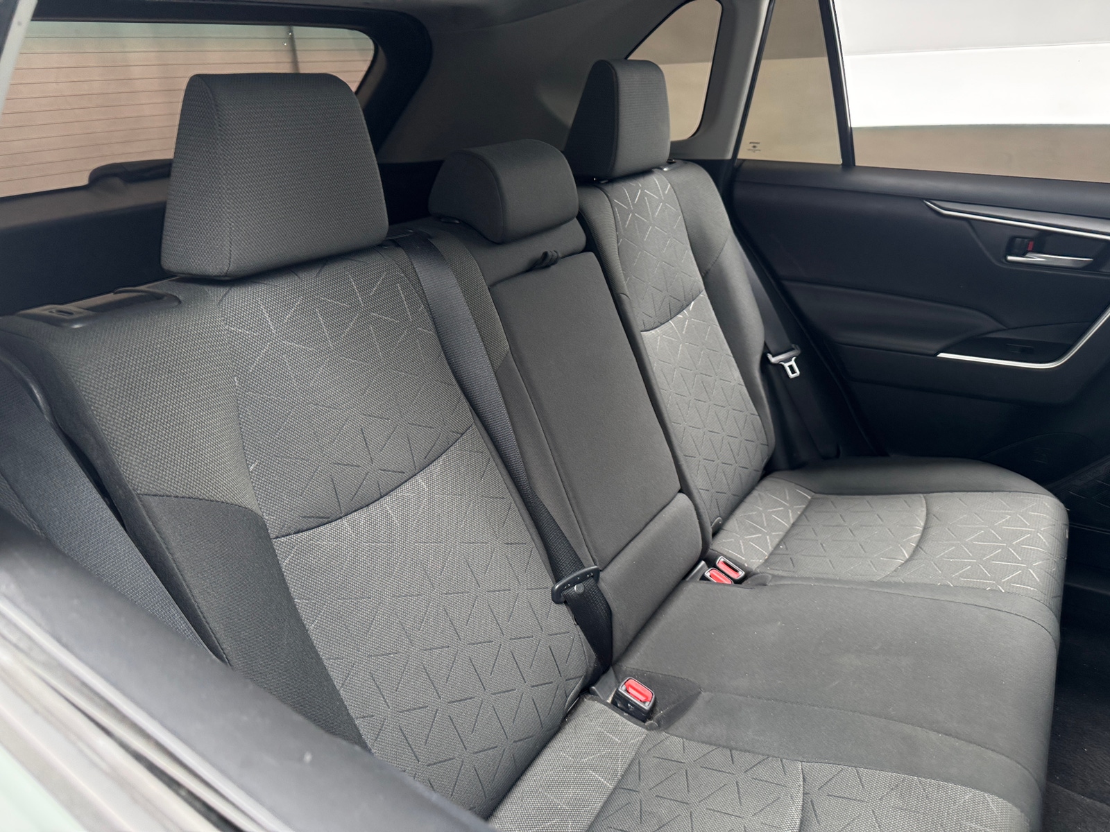 Thumbnail: 2021 Toyota RAV4 - 6
