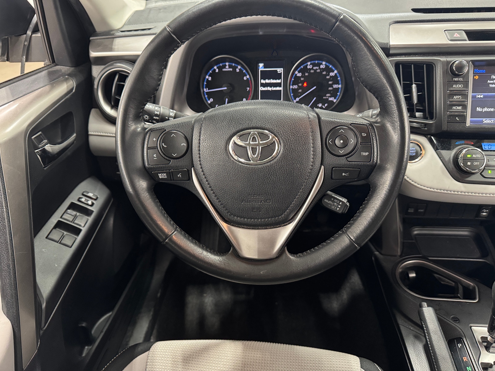 Thumbnail: 2018 Toyota RAV4 - 5
